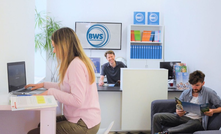 Finden Sie eine IALC-Sprachschule im Ausland