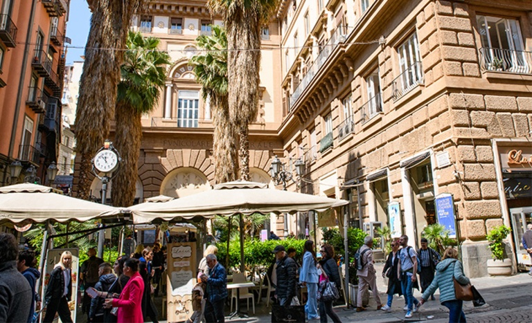 Accademia Italiana Napoli
