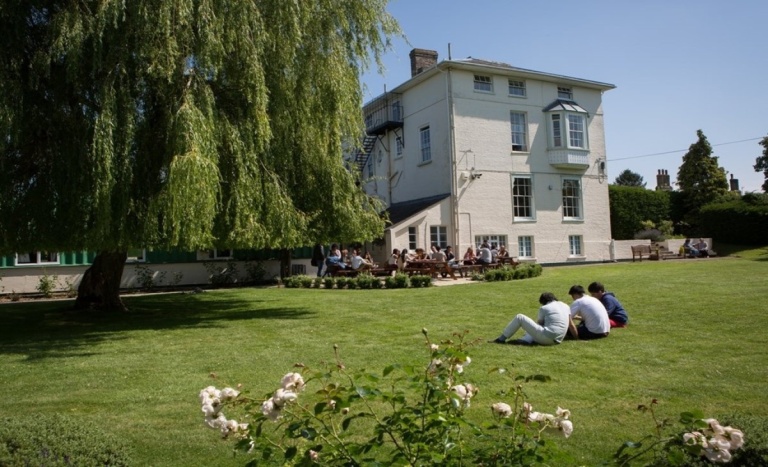 Cambridge Academy of English