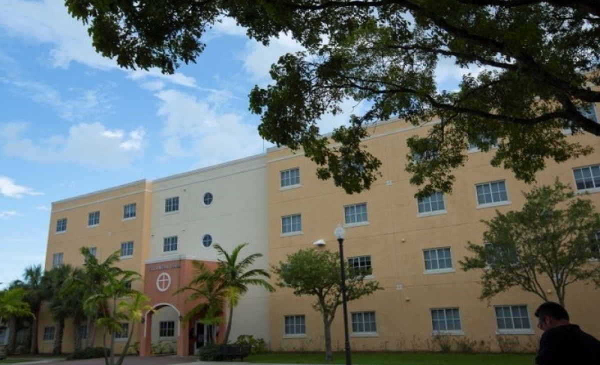 TLA Summer Programme - Miami